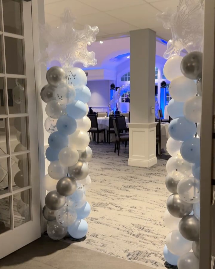 Snowflake themed Bat Mitzvah is perfect for this February weather
