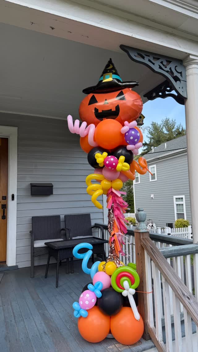 Spooky Jack-O-Lantern tower 🕷️