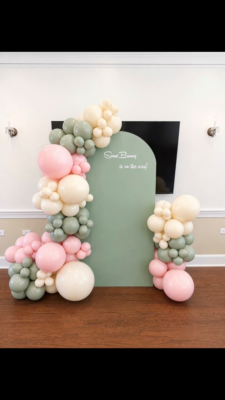 A little SomeBunny is on the way!